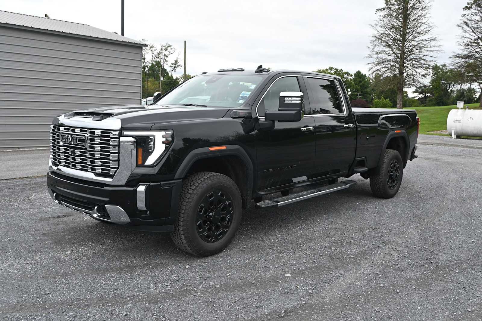 New 2026 GMC Sierra 3500 Denali w/ Technology Package AWD/4WD image 7