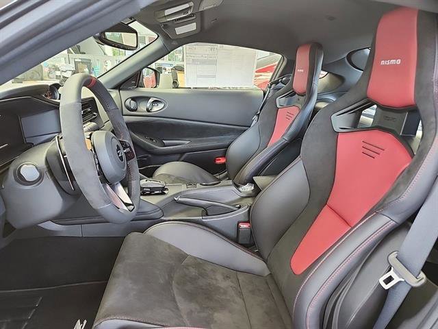 New 2024 Nissan Z NISMO w/ Floor Mat Package image 6