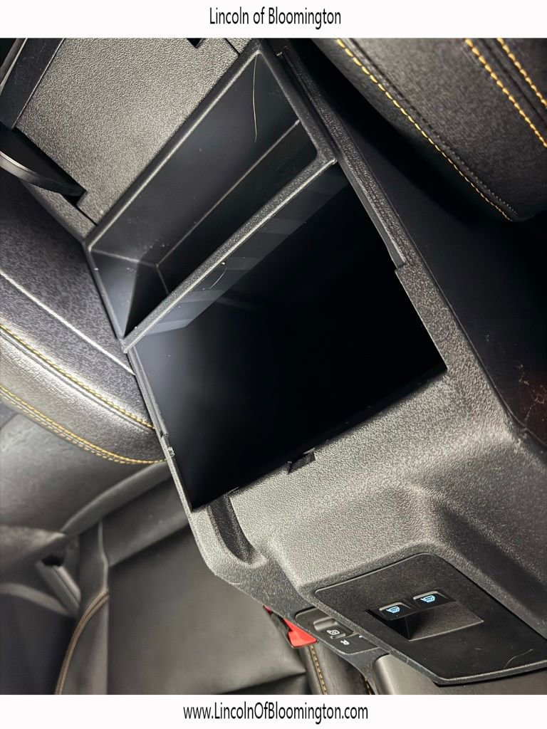 Used 2023 Ford Bronco Badlands w/ Sasquatch Package image 36