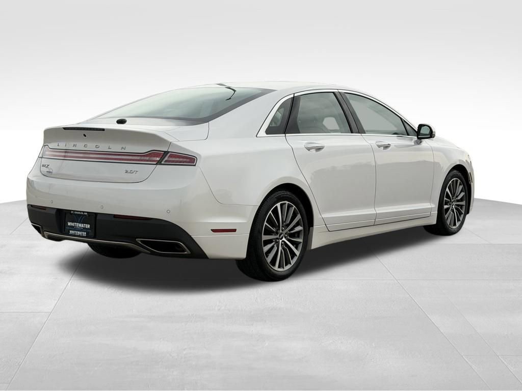 Used 2019 Lincoln MKZ Premiere image 22