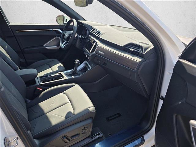 New 2025 Audi Q3 2.0T Premium w/ Convenience Package AWD/4WD image 12