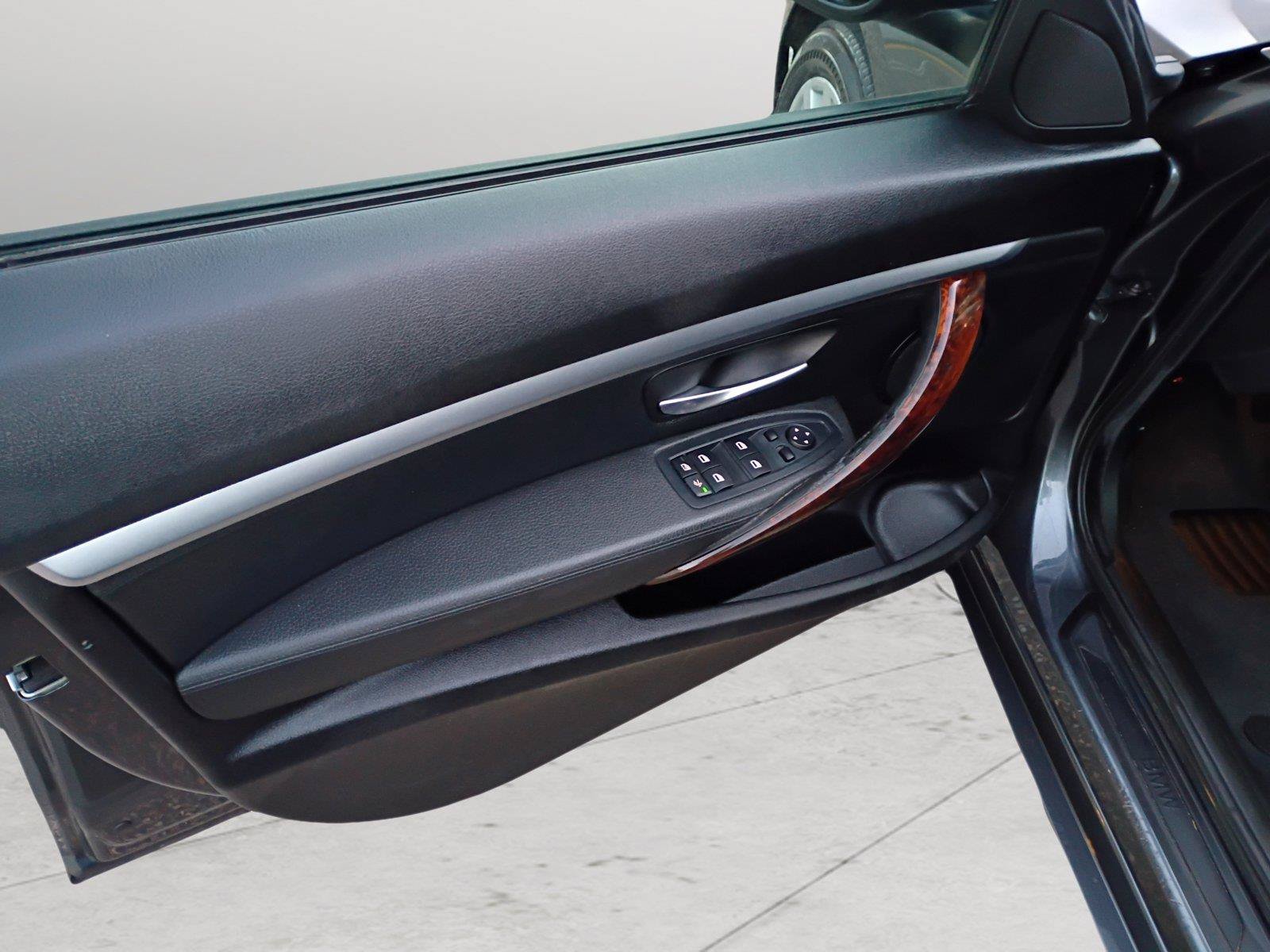 Used 2014 BMW 328i Gran Turismo xDrive AWD/4WD image 9