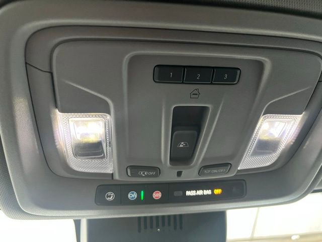 Used 2022 Chevrolet Silverado 1500 LTZ w/ Technology Package image 21