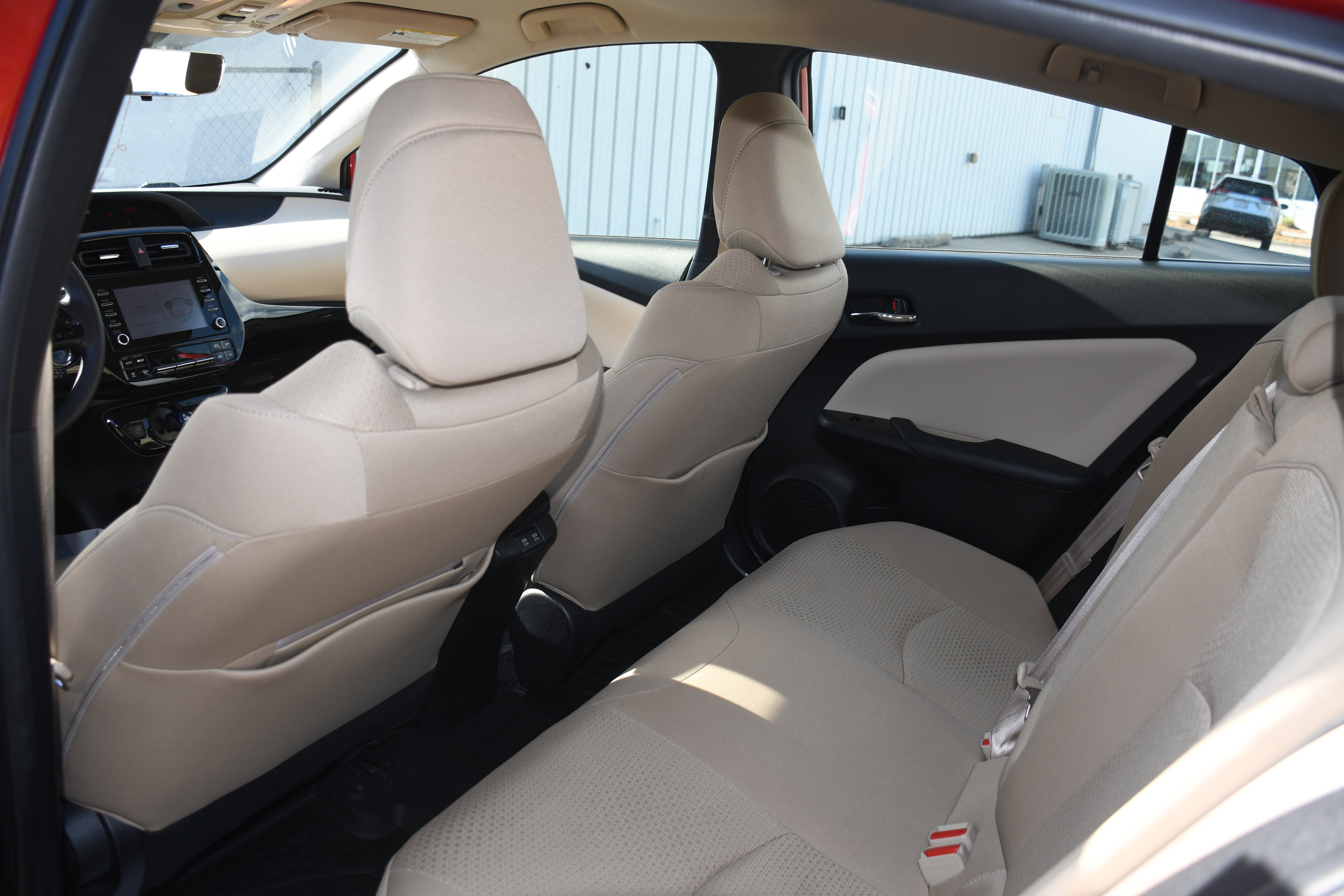 Certified 2020 Toyota Prius LE image 14