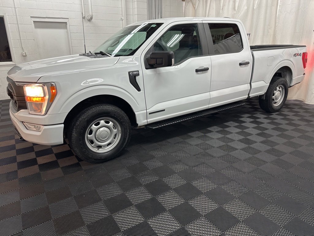 Used 2023 Ford F150 XL w/ Trailer Tow Package image 5