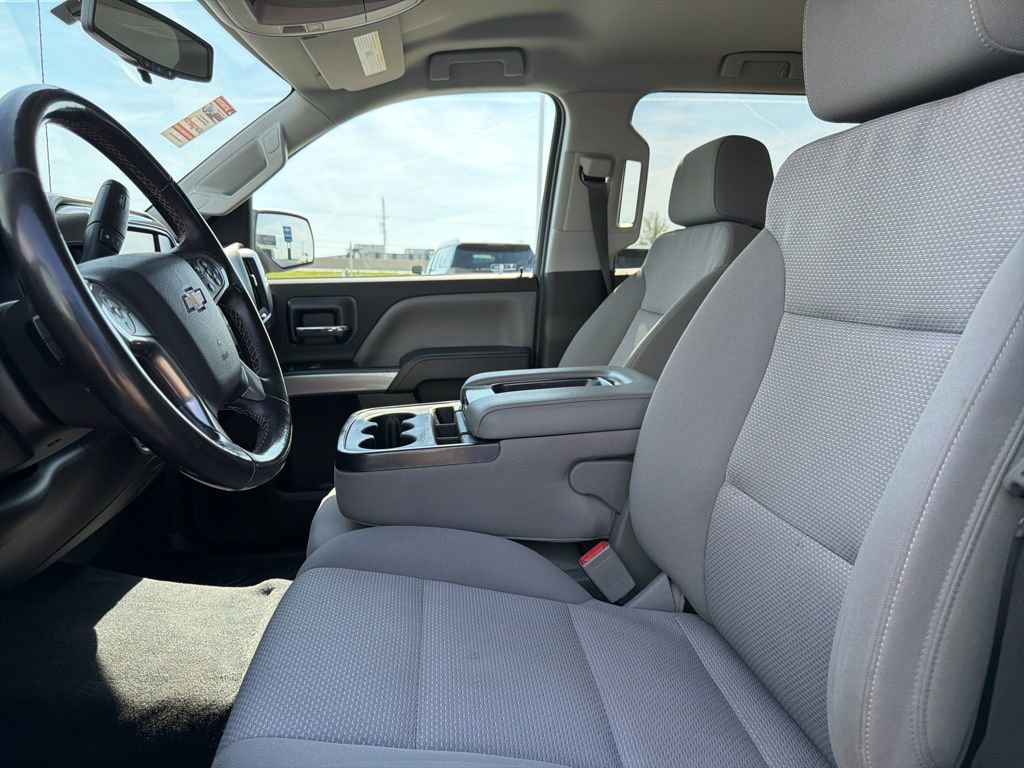 Used 2018 Chevrolet Silverado 1500 LT w/ All Star Edition image 17