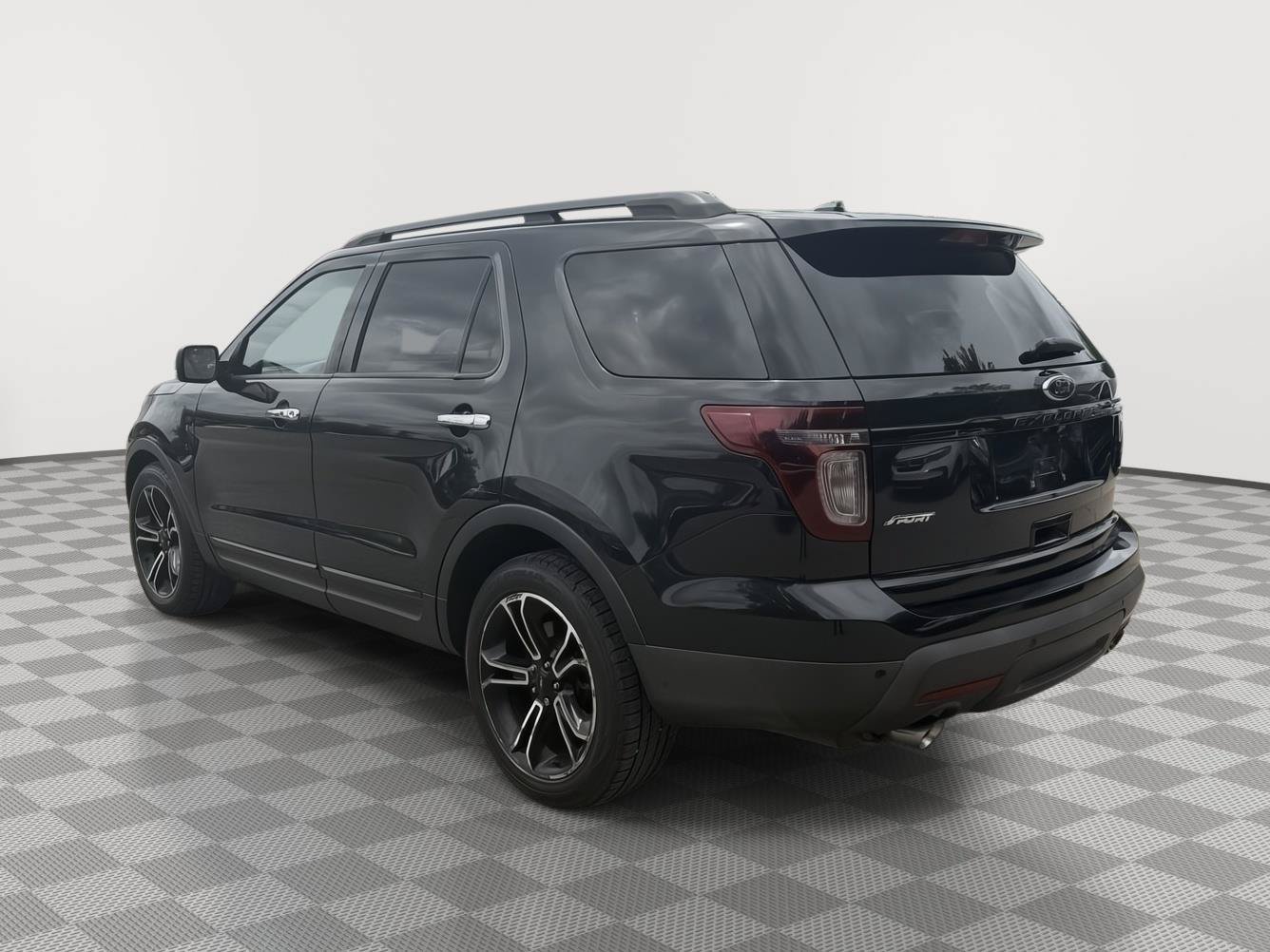 Used 2014 Ford Explorer Sport w/ Equipment Group 401A AWD/4WD image 5