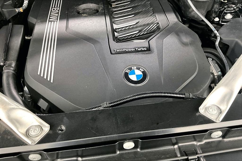 Used 2023 BMW X5 xDrive40i w/ Parking Assistance Package image 32