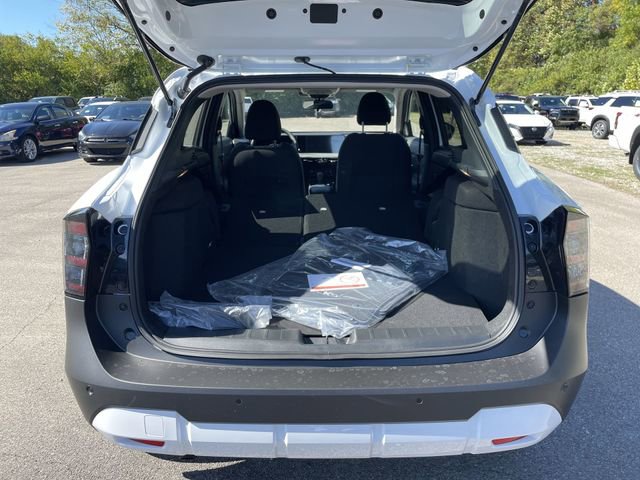 New 2026 Nissan Kicks SV w/ SV Premium Package image 16