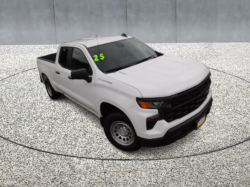 Used 2025 Chevrolet Silverado 1500 W/T RWD image 2