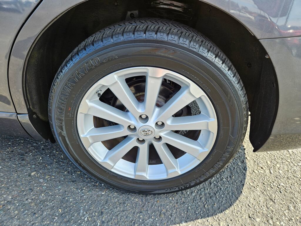 Used 2009 Toyota Venza AWD image 7