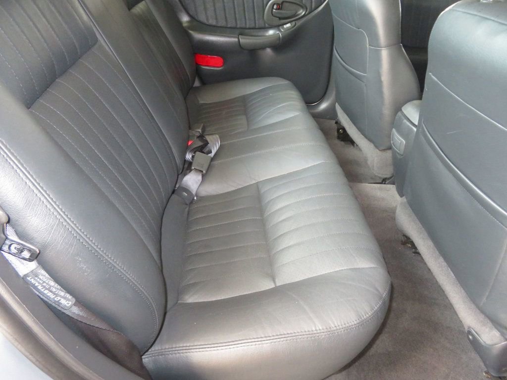 Used 2000 Pontiac Grand Prix GTP w/ Opt Pkg image 27