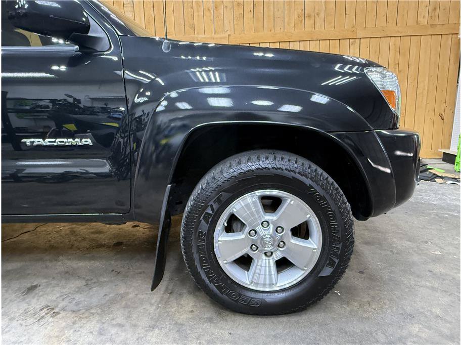 Used 2007 Toyota Tacoma 4x4 Double Cab w/ TRD Sport Pkg #3 image 4