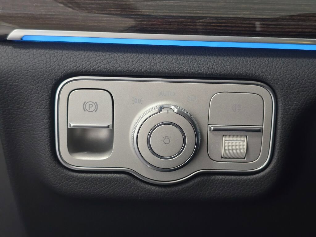 New 2026 Mercedes-Benz GLE 450 4MATIC image 25