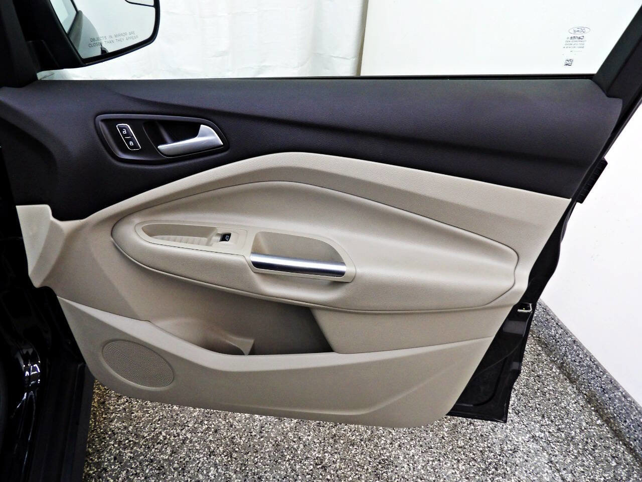 Used 2014 Ford C-MAX SE FWD image 11