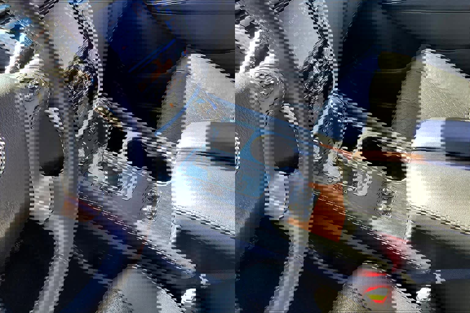 Used 2020 Nissan Murano Platinum image 18