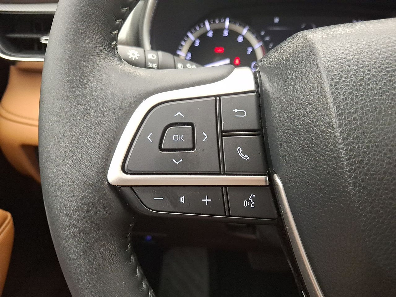 Used 2022 Toyota Highlander Platinum AWD/4WD image 20