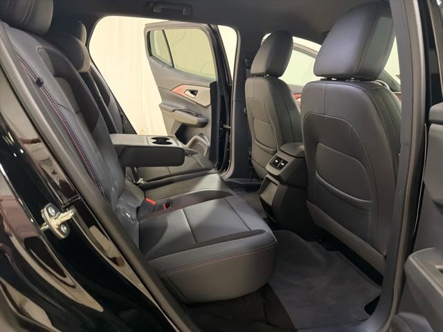 Used 2024 Chevrolet Equinox EV RS FWD image 22