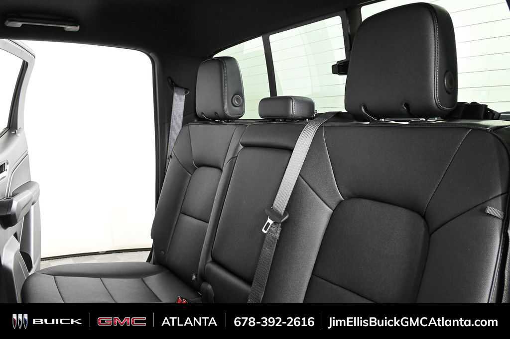 New 2026 GMC Canyon Elevation w/ Convenience Package image 19