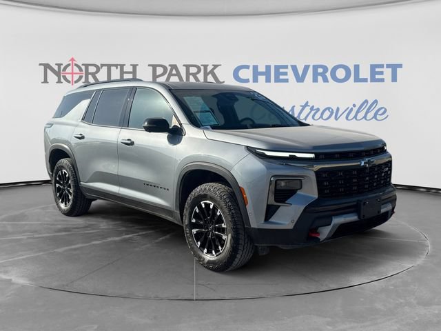 Used 2025 Chevrolet Traverse Z71 w/ Enhanced Driving Package