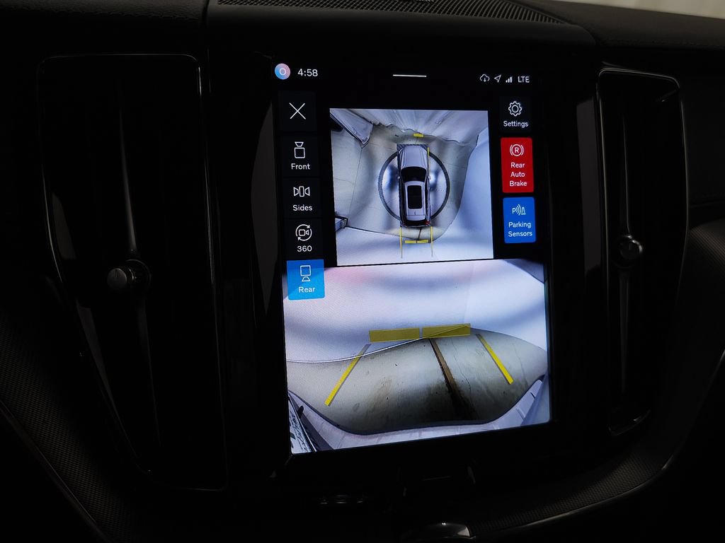 Certified 2024 Volvo XC60 T8 Ultimate w/ Protection Package Premier AWD/4WD image 30