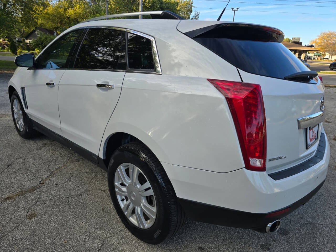 Used 2016 Cadillac SRX Luxury w/ Driver Awareness Package AWD/4WD image 7