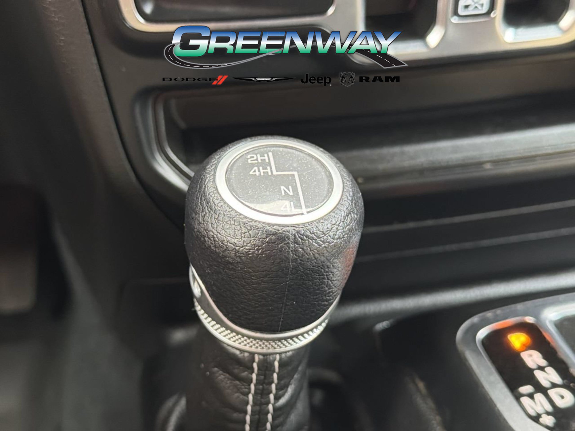 Used 2022 Jeep Wrangler Unlimited Sahara w/ Cold Weather Group AWD/4WD image 22