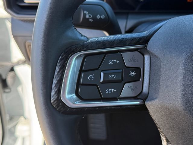 Used 2025 Ford Mustang EcoBoost image 14