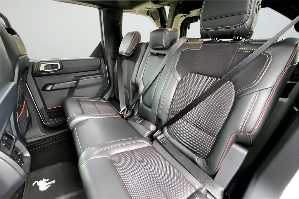 New 2026 Ford Bronco Raptor AWD/4WD image 17
