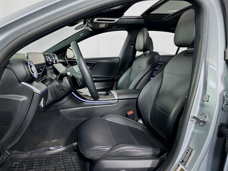 Used 2022 Mercedes-Benz C 300 4MATIC Sedan w/ Exclusive Trim Package image 10