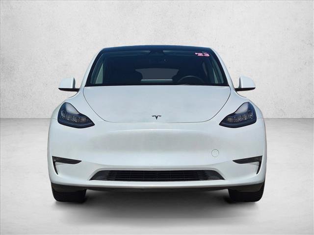 Used 2023 Tesla Model Y Long Range AWD/4WD image 2