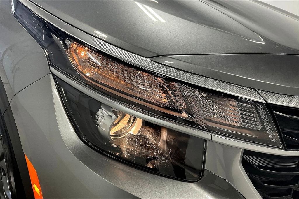 New 2026 Kia Seltos LX image 34