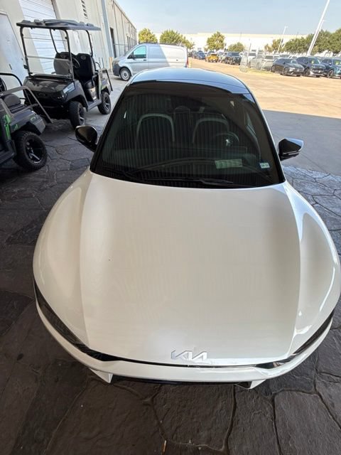 Used 2023 Kia EV6 GT-Line w/ GT-Line Suede Seat Package AWD/4WD image 17