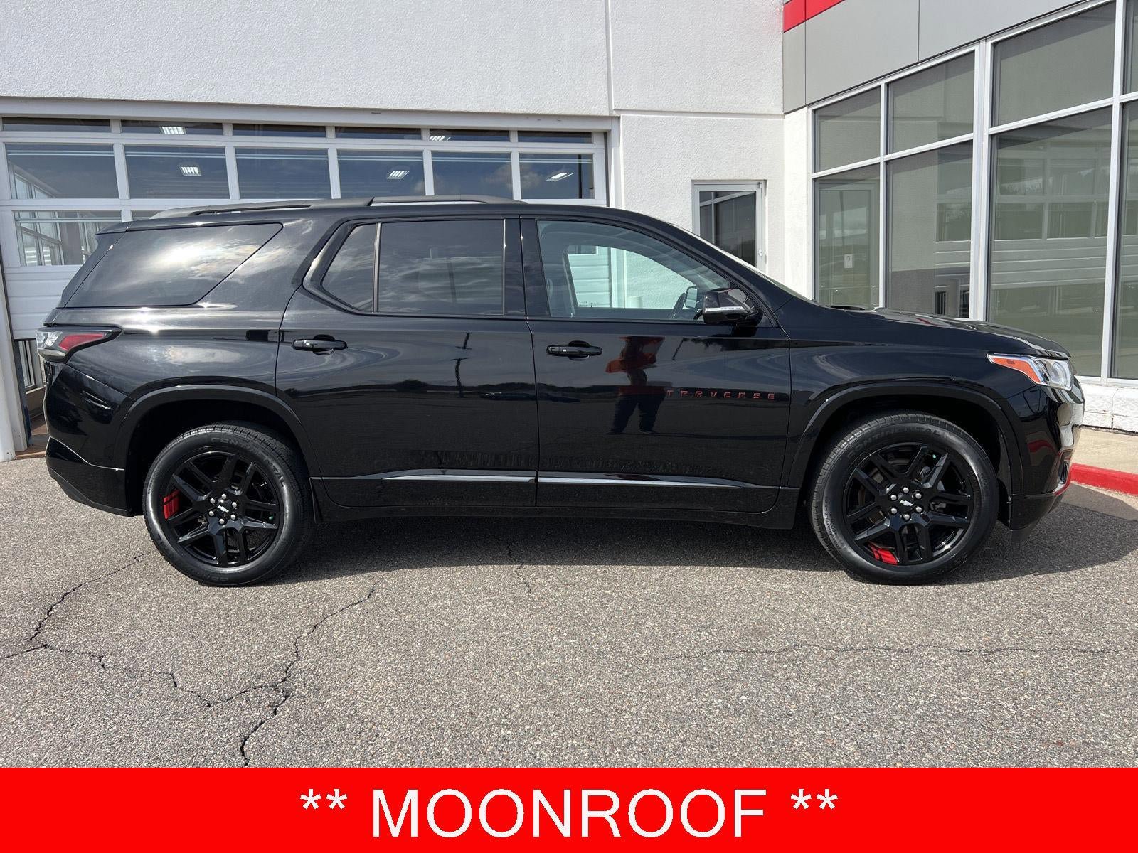 Used 2020 Chevrolet Traverse Premier w/ Redline Edition AWD/4WD image 1