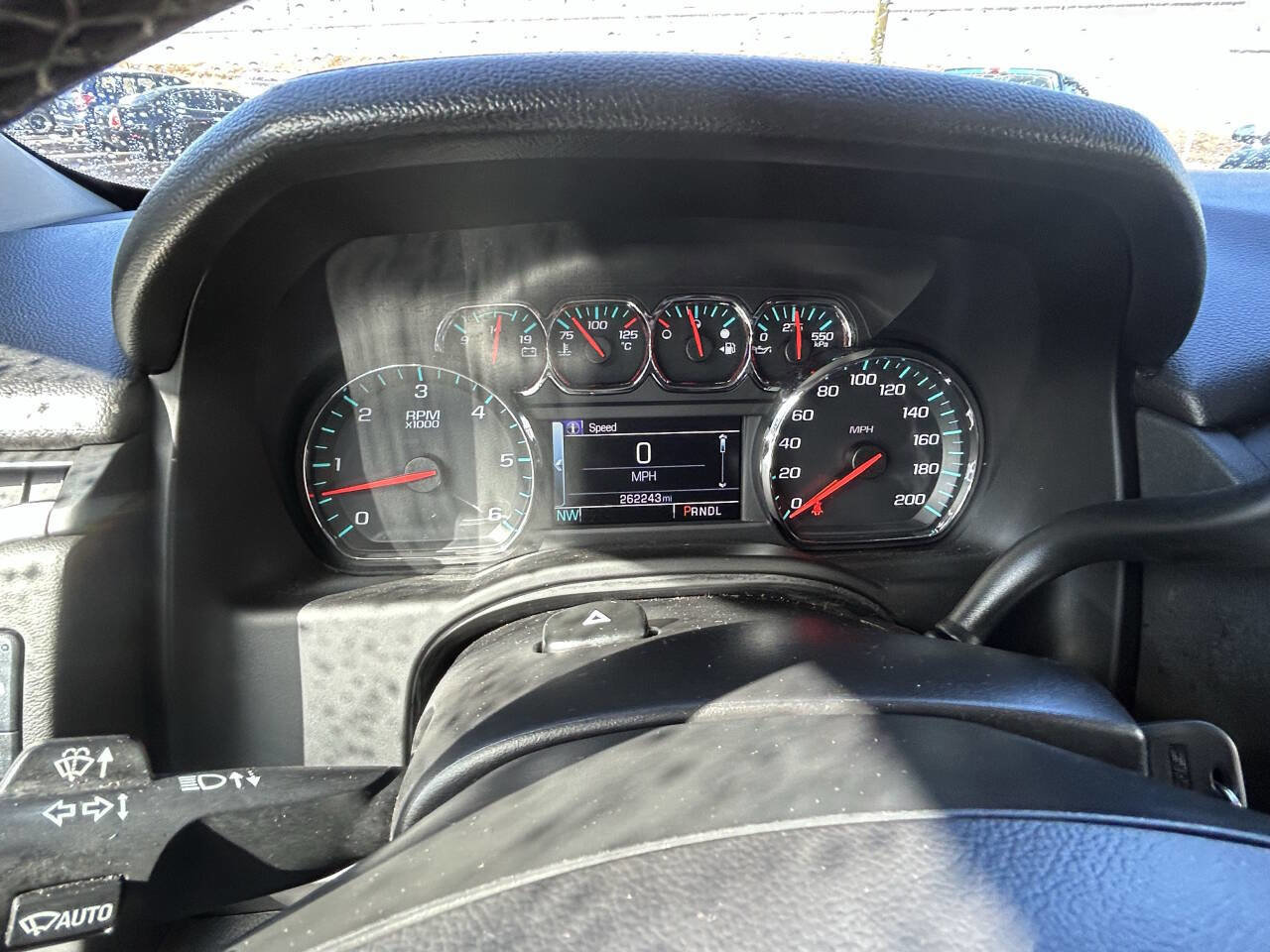 Used 2017 GMC Yukon XL SLE image 16