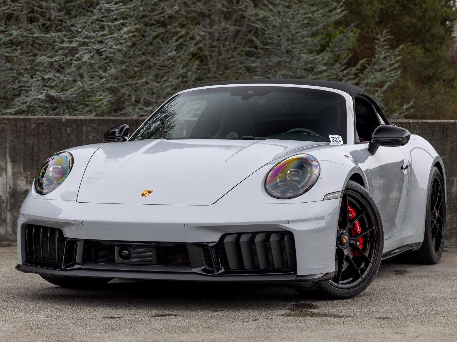Certified 2025 Porsche 911 Carrera GTS RWD image 23