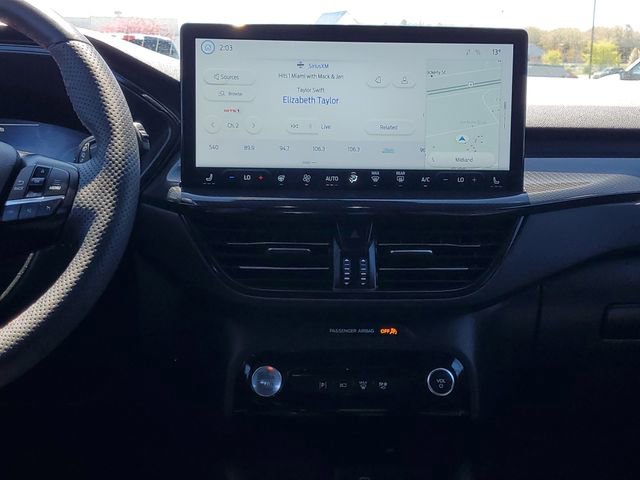 Certified 2023 Ford Escape ST-Line Elite w/ Premium Technology Package AWD/4WD image 33