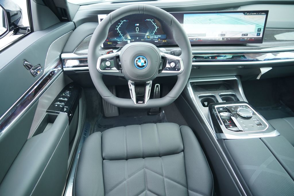 New 2026 BMW i7 xDrive60 AWD/4WD image 15