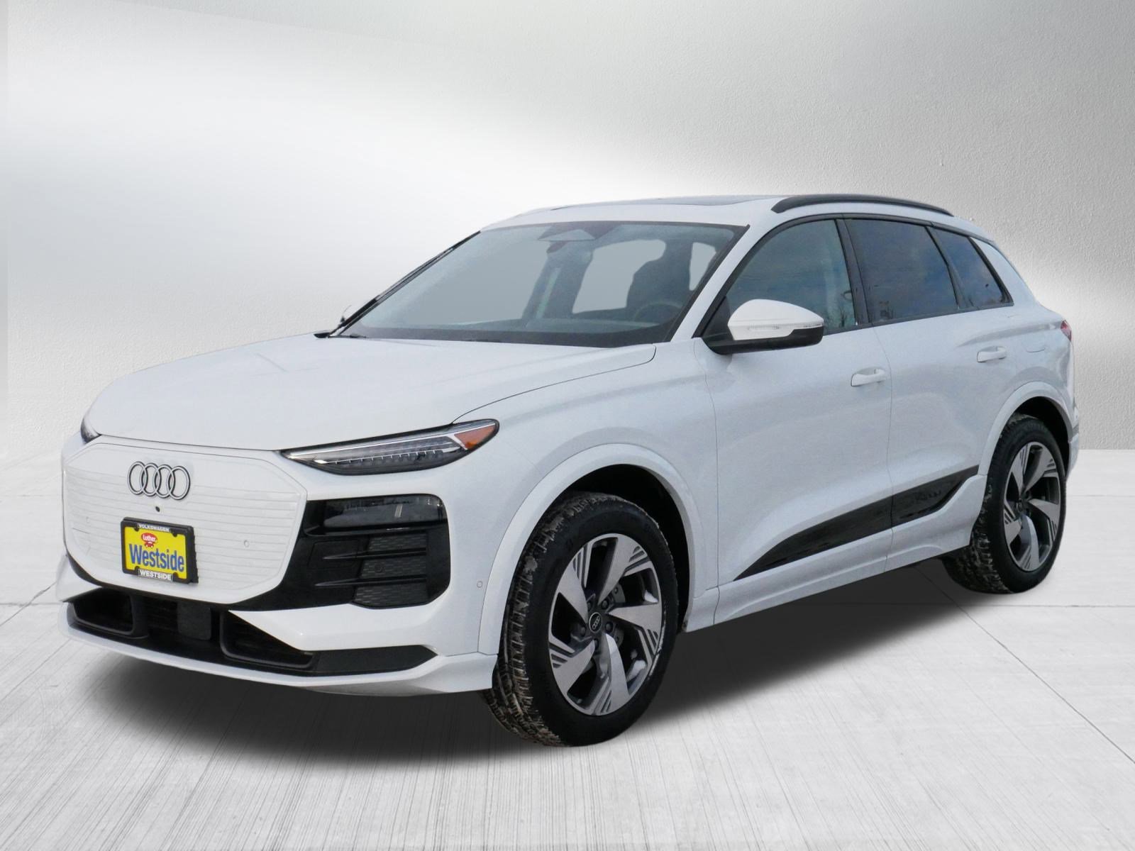 Used 2025 Audi Q6 e-tron Premium Plus w/ Premium Plus image 3