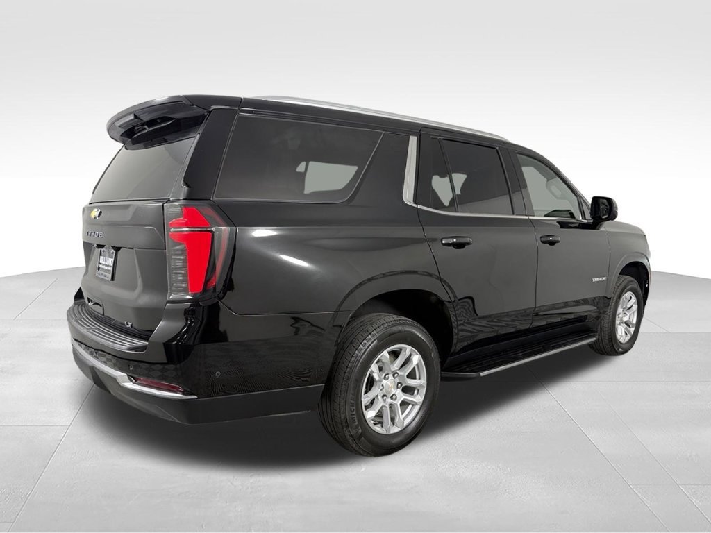 Used 2025 Chevrolet Tahoe LT AWD/4WD image 7