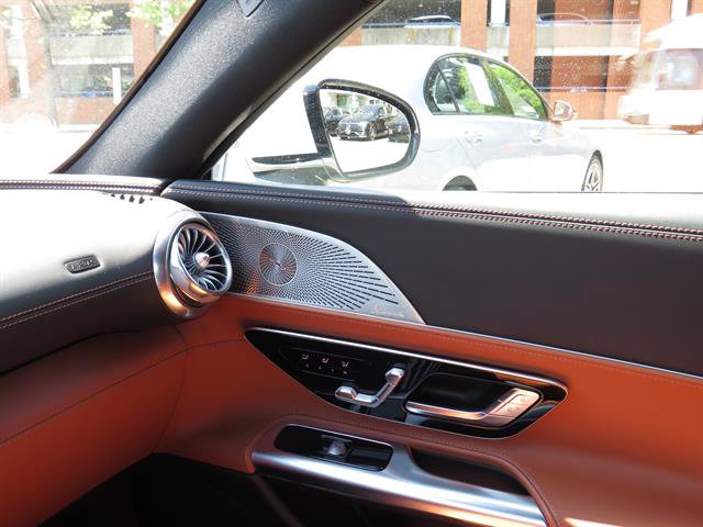 Used 2022 Mercedes-Benz SL 55 AMG 4MATIC image 15