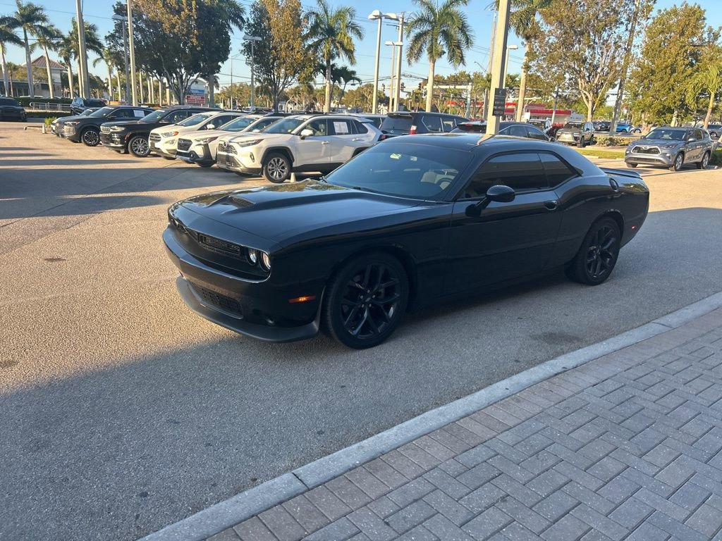 Used 2023 Dodge Challenger R/T w/ Blacktop Package image 7