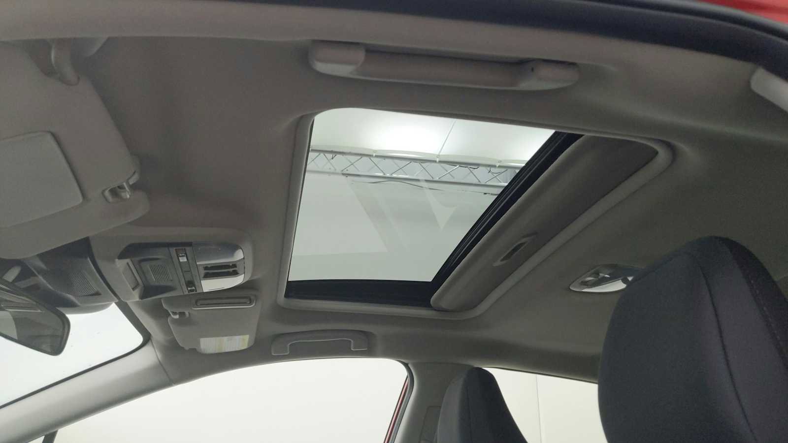 Used 2025 Subaru Impreza 2.0i Sport image 15