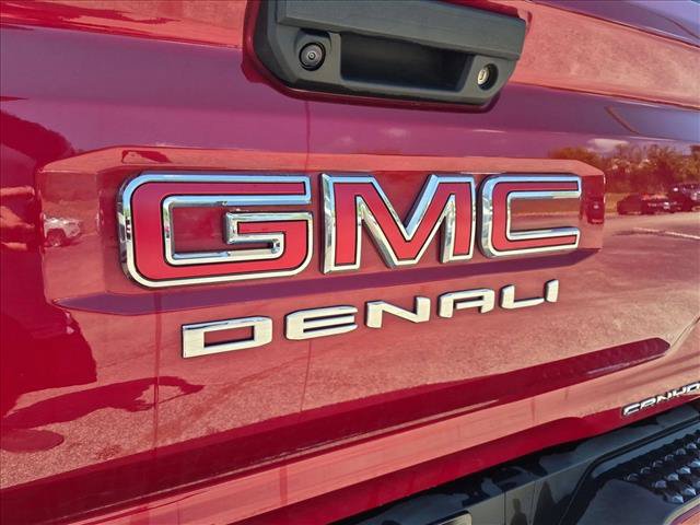 Used 2026 GMC Canyon Denali AWD/4WD image 14