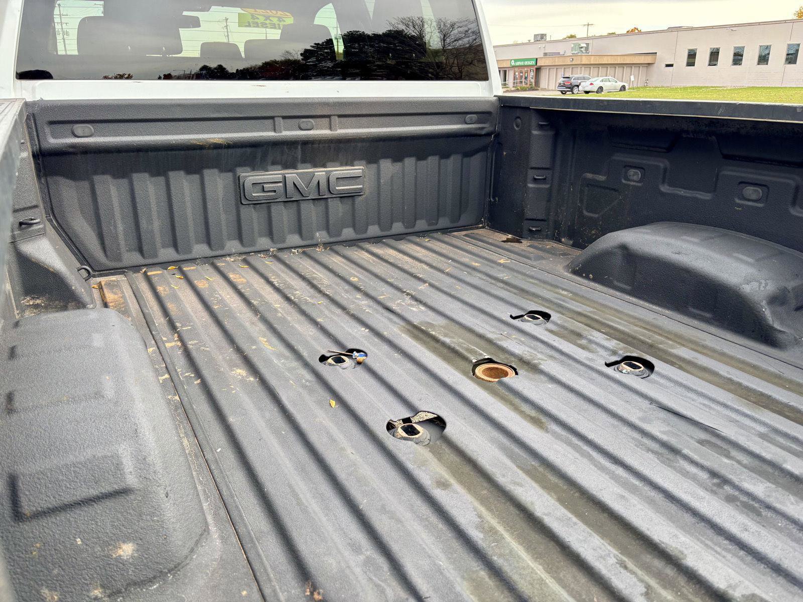 Used 2021 GMC Sierra 2500 SLE w/ SLE Value Package; image 11