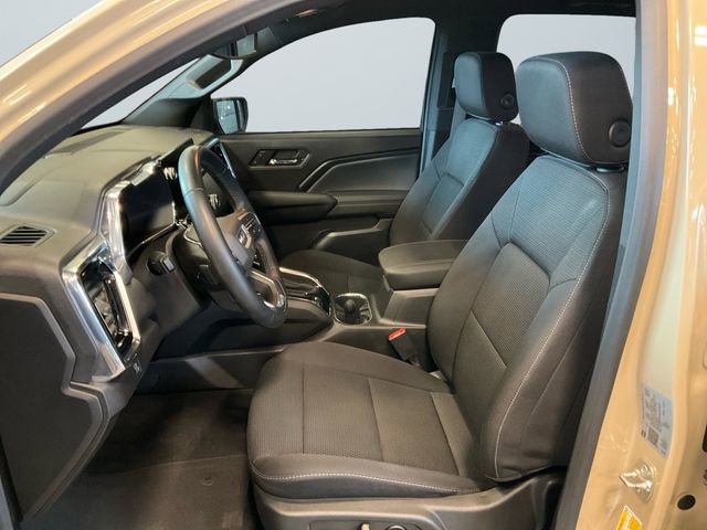 Used 2024 GMC Canyon Elevation w/ Convenience Package image 9