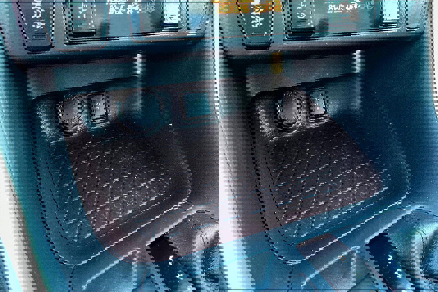 Used 2021 Toyota RAV4 Limited image 31