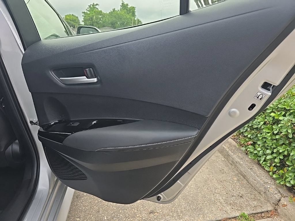 Used 2021 Toyota Corolla XSE FWD image 34