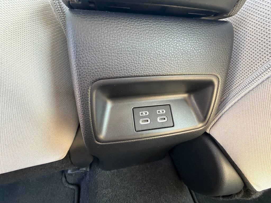 Used 2024 Toyota Corolla LE FWD image 13