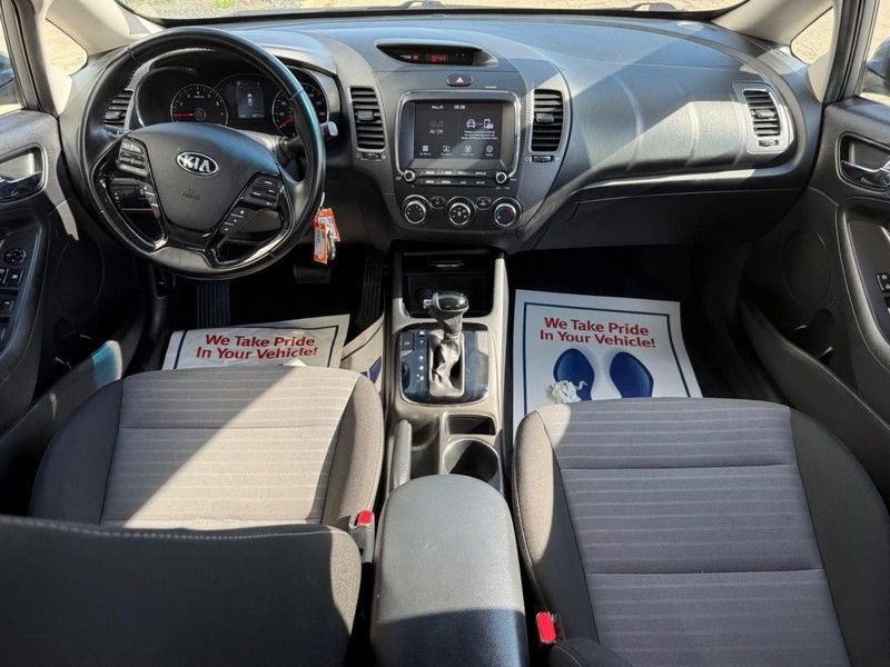 Used 2017 Kia Forte S FWD image 13